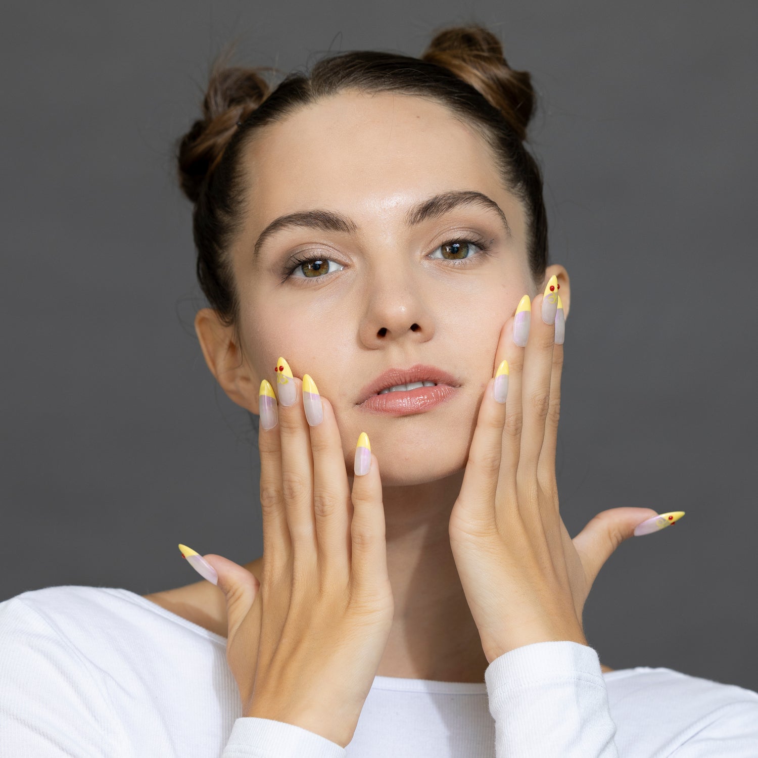 3H Luxury Handmade Press-on Nails - Cherry Pop - 3H Nails