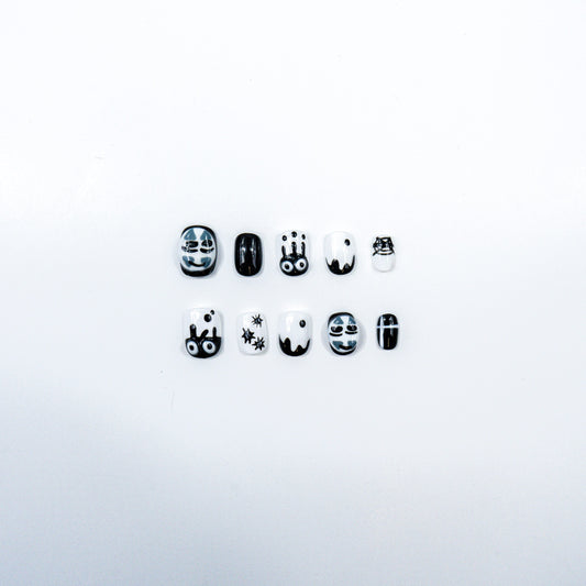 3H Luxury Handmade Press-on Nails - Monochrome Mischief