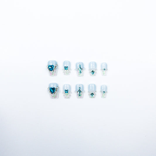 3H Luxury Handmade Press-on Nails - Ocean Jewels