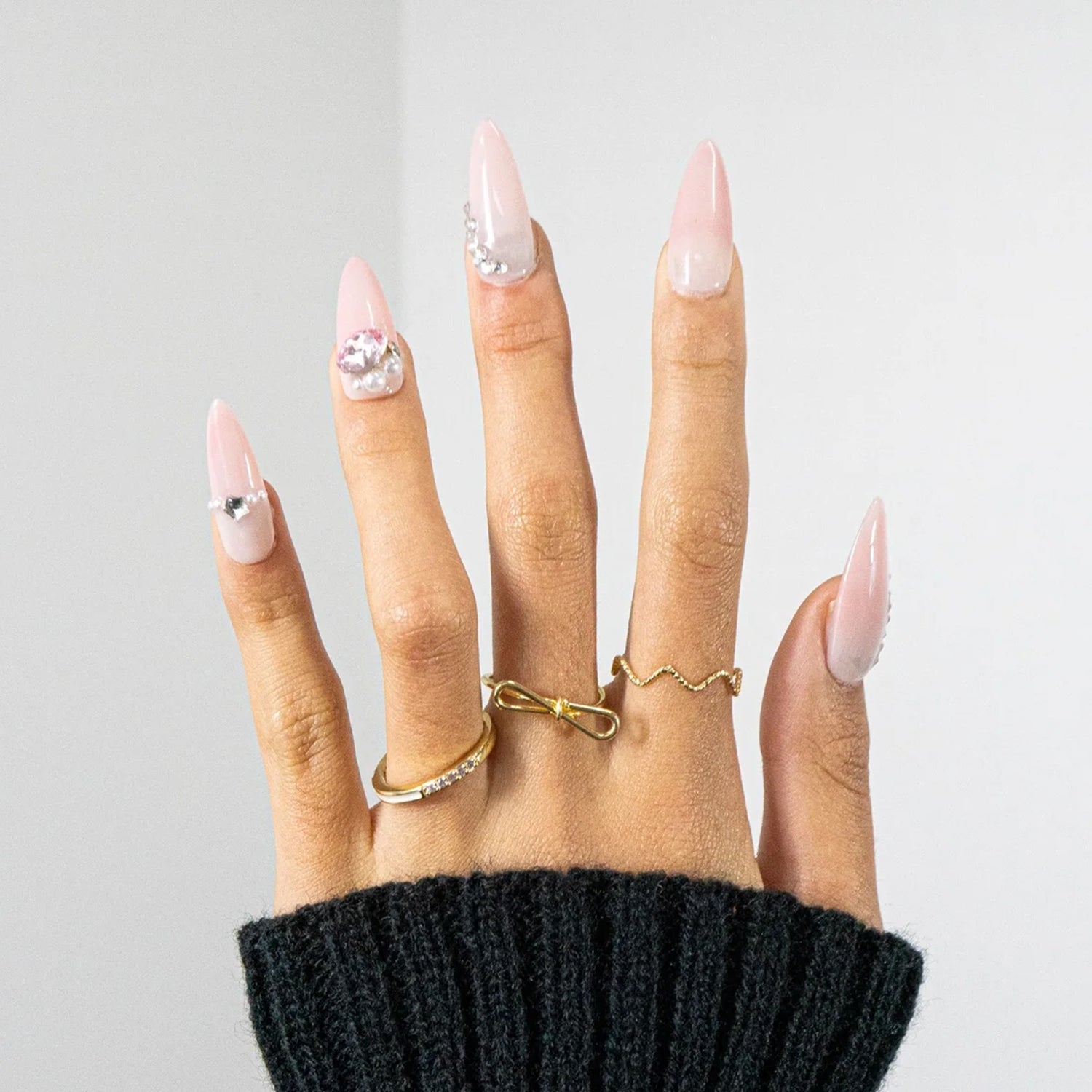 3H Luxury Handmade Press-on Nails - Lovebug - 3H Nails