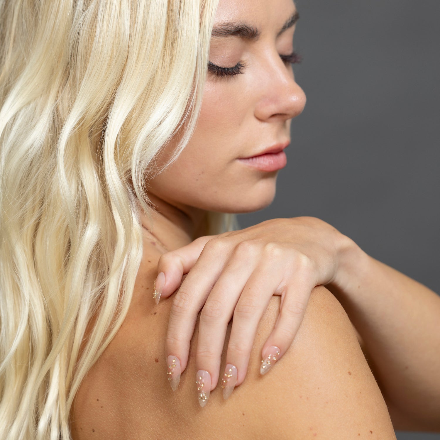 3H Luxury Handmade Press-on Nails - Moonlit Kiss - 3H Nails