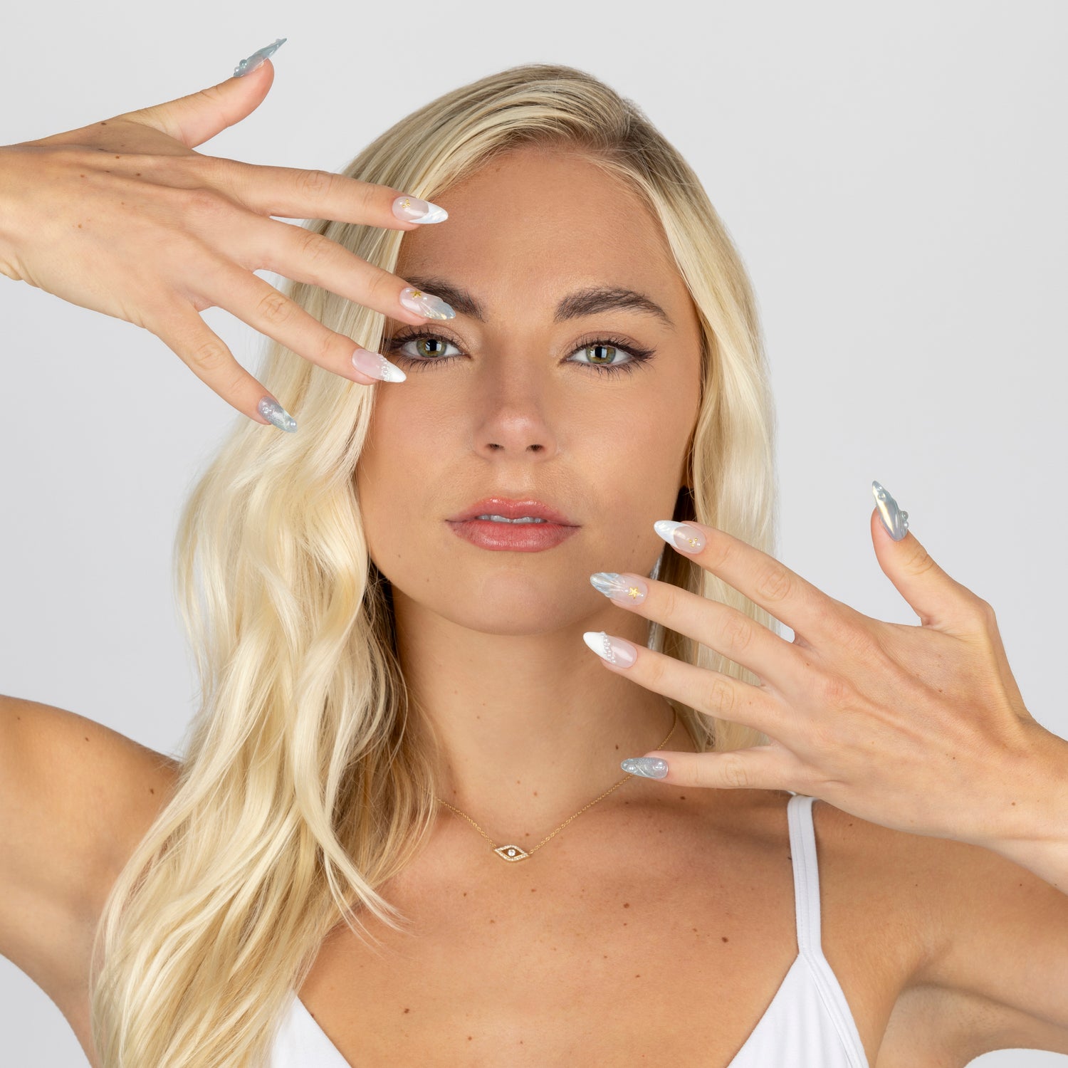 3H Luxury Handmade Press-on Nails - Starry Dreams