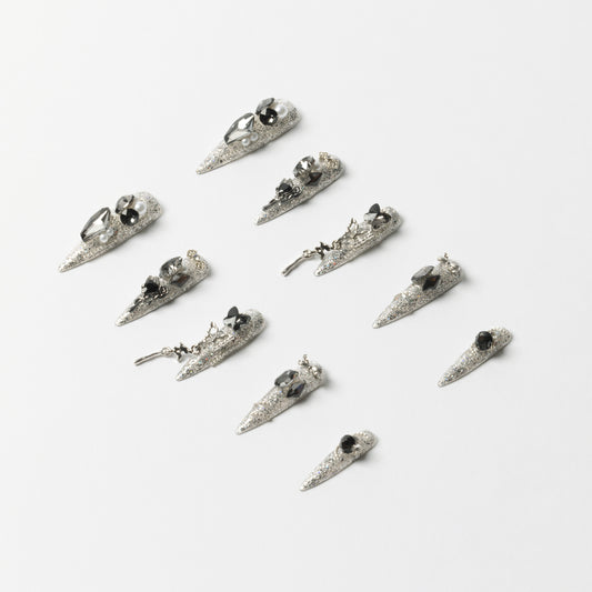 3H Luxury Handmade Press-on Nails - Chrome Dagger