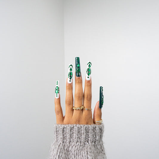 3H Luxury Handmade Press-on Nails - Green Enigma