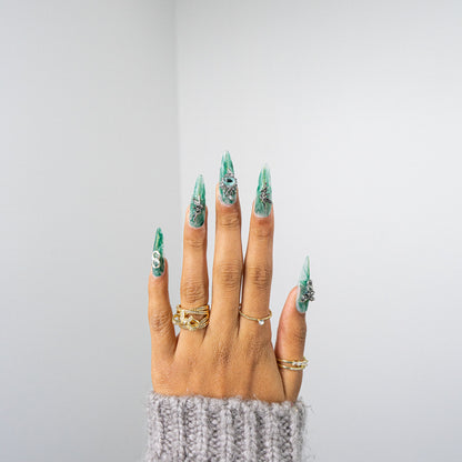 3H Luxury Handmade Press-on Nails - Emerald Elegance