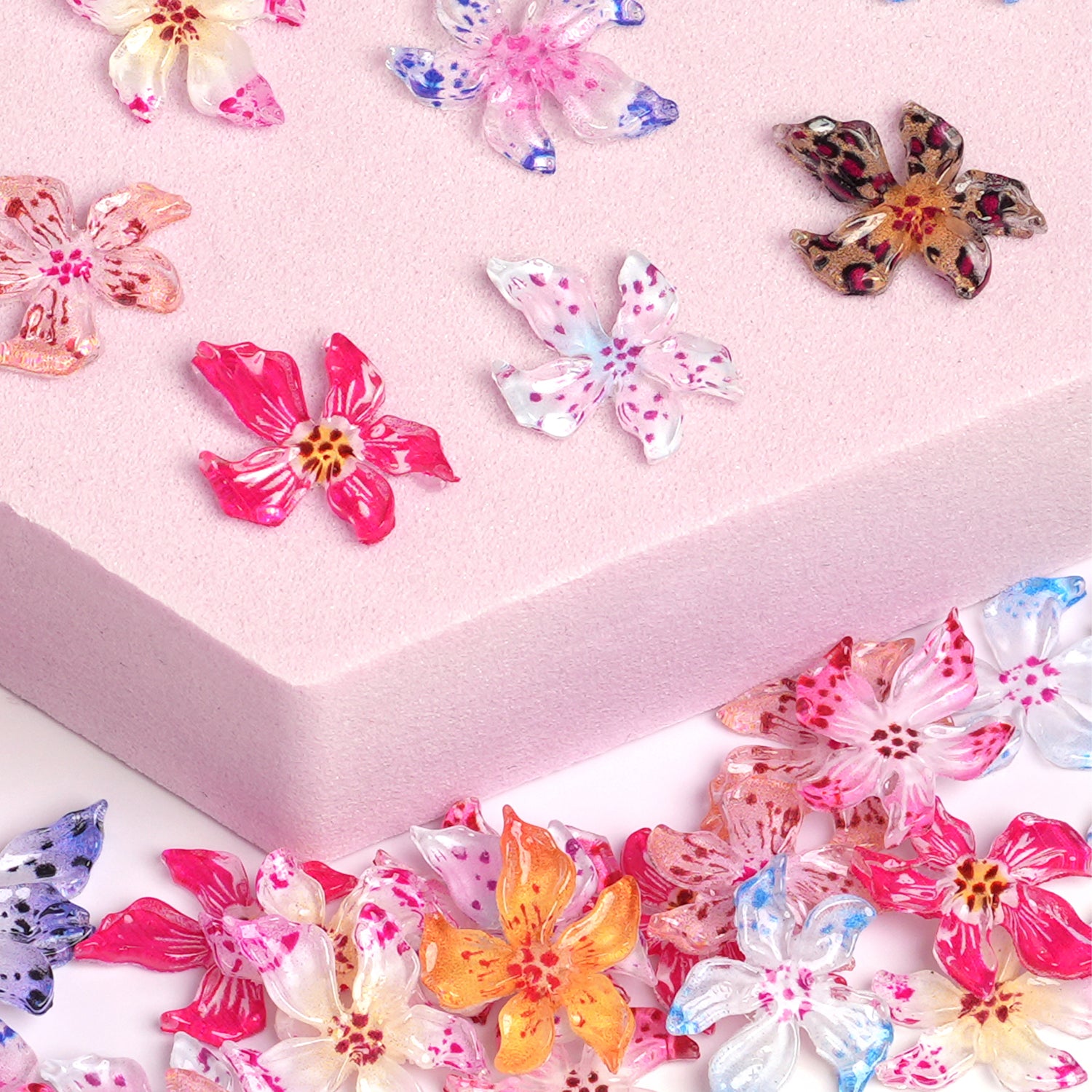 Orchid Blossom - 120+ Assorted Nail Charms